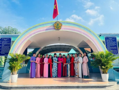 HƯỞNG ỨNG TUẦN LỄ ÁO DÀI VIỆT NAM