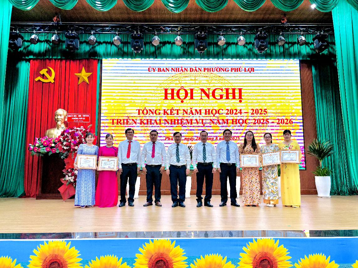 tổng kết 8